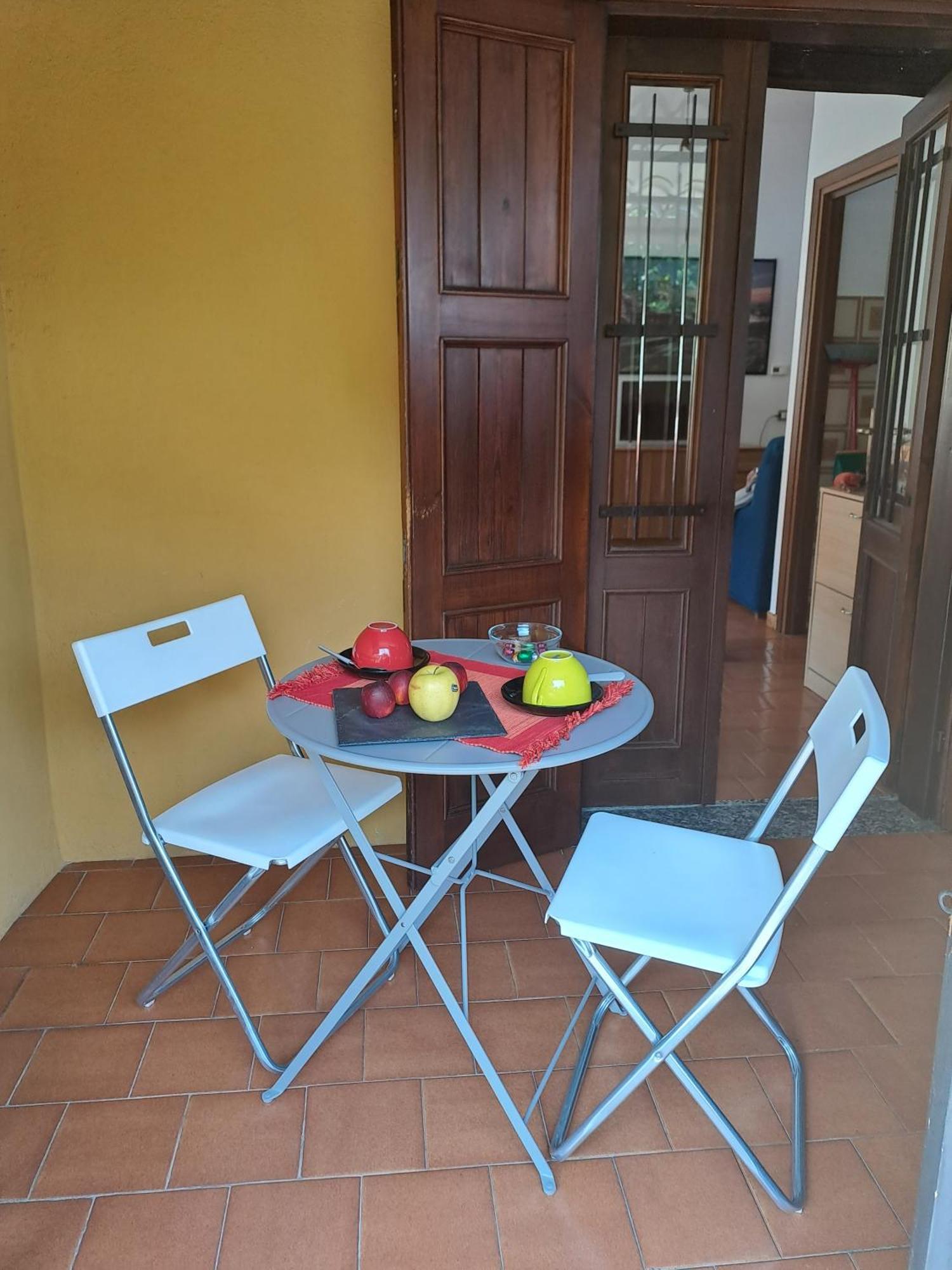 Mansardhouse Zona Bellagio Apartment Magreglio Exterior photo