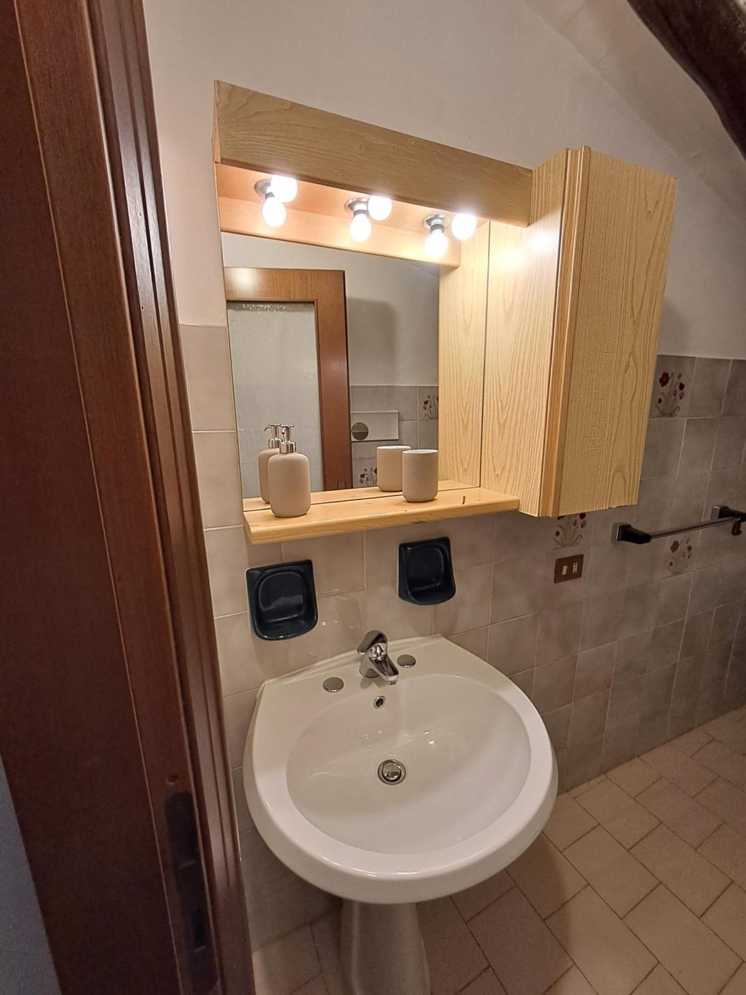 Mansardhouse Zona Bellagio Apartment Magreglio Exterior photo